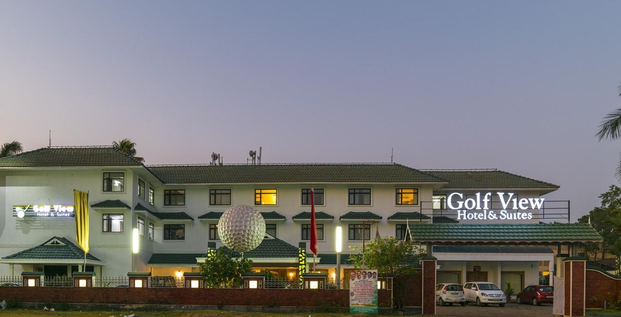 Golf View Hotels & Suites Nedumbassery Eksteriør bilde